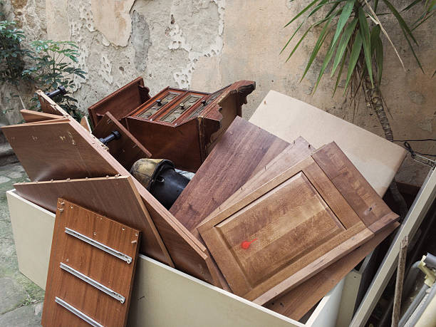 Best Professional Junk Removal  in Shaker Heights, OH